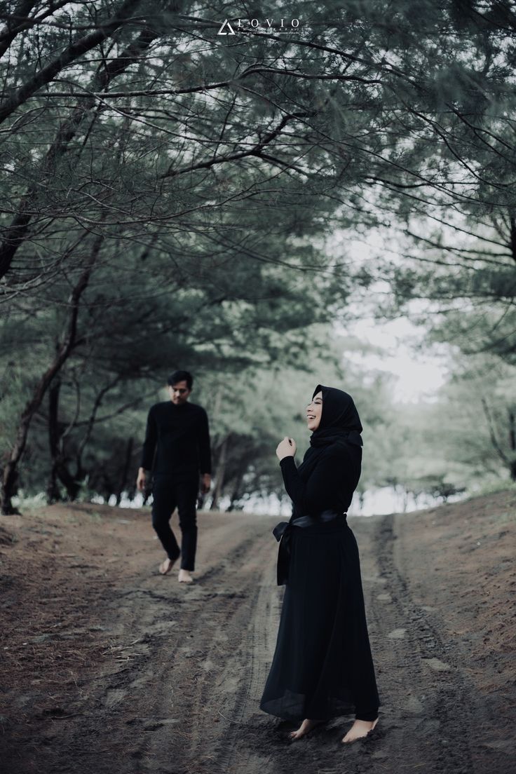 Inspirasi Foto Prewedding Baju Hitam Cepet Nikah